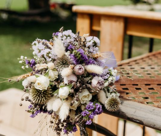 wedding bouquet in tones of purple